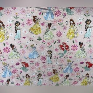 Little sleepies princess cloud blanket good condition minimal piling